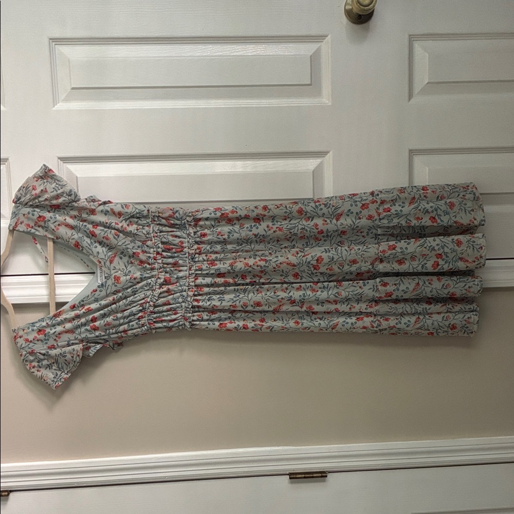 Luxology Floral Dress in Gray and Red
